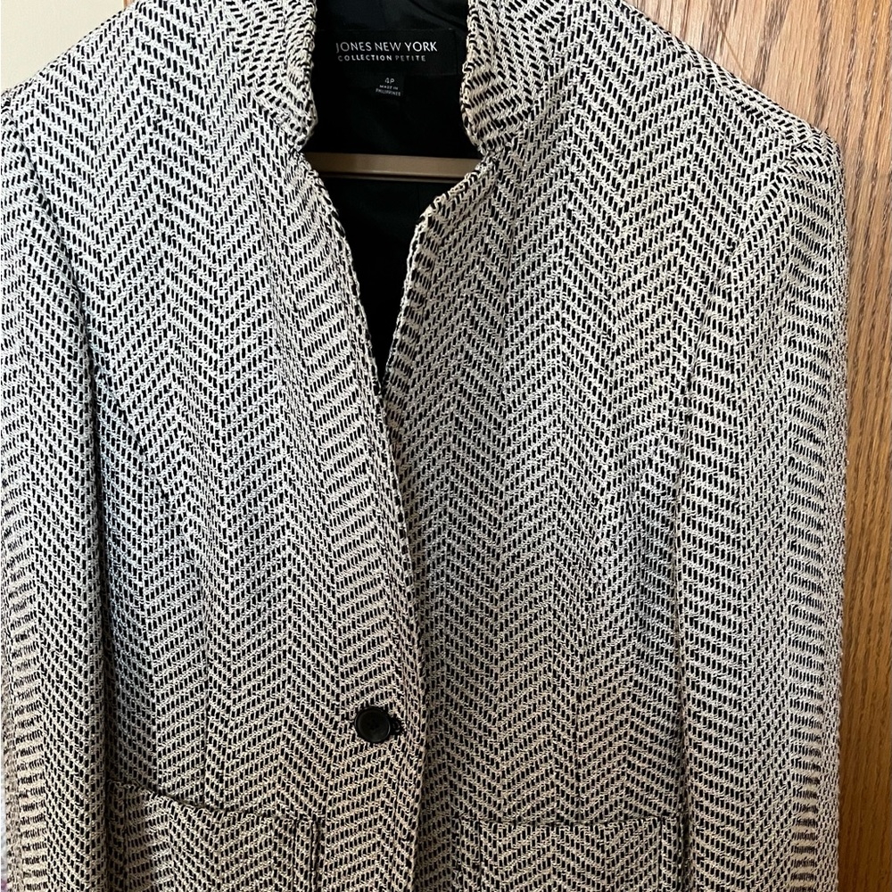 Jones New York Collection petites woman’s jacket